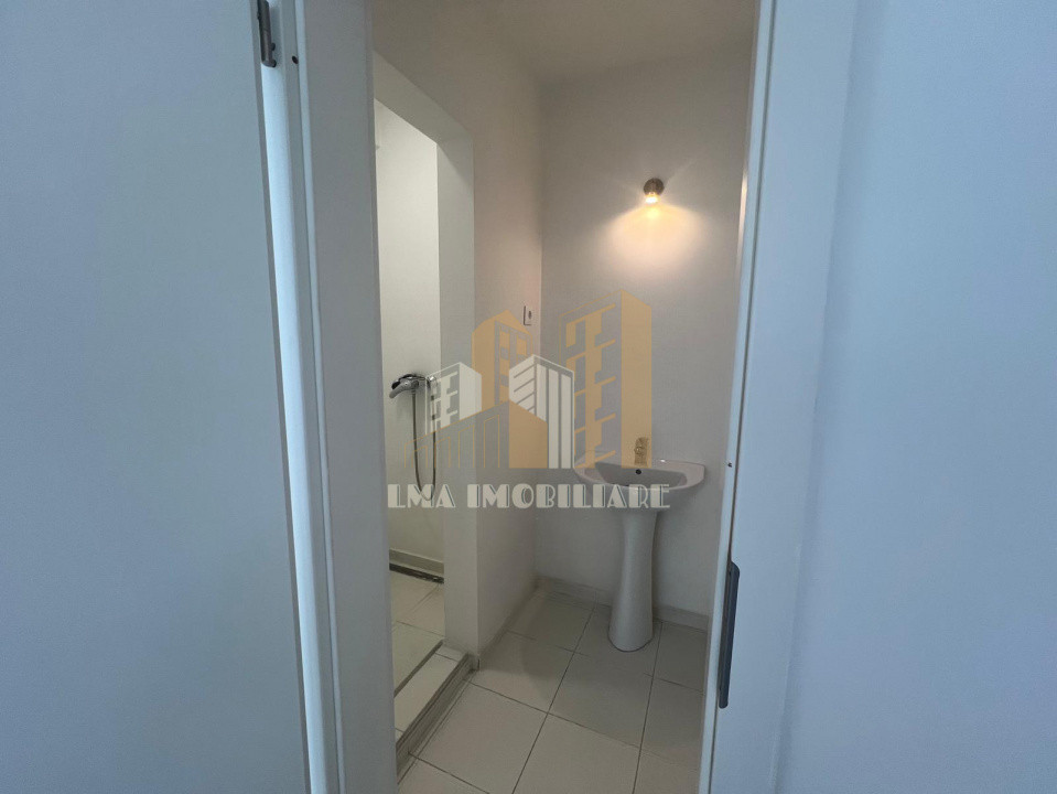 Inchirere spatiu comercial/birouri