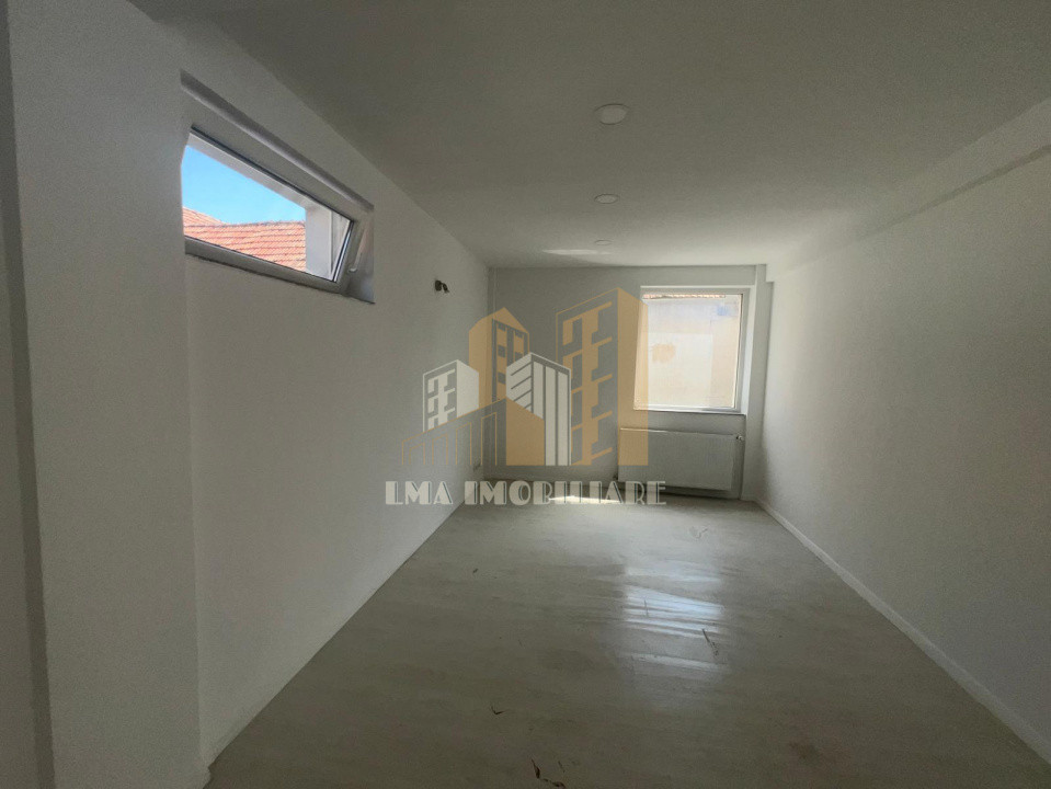 Inchirere spatiu comercial/birouri
