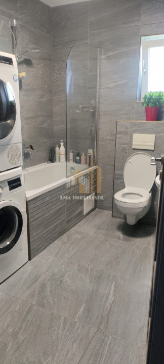 Apartament 3 camere in Sanpetru langa Street Mall
