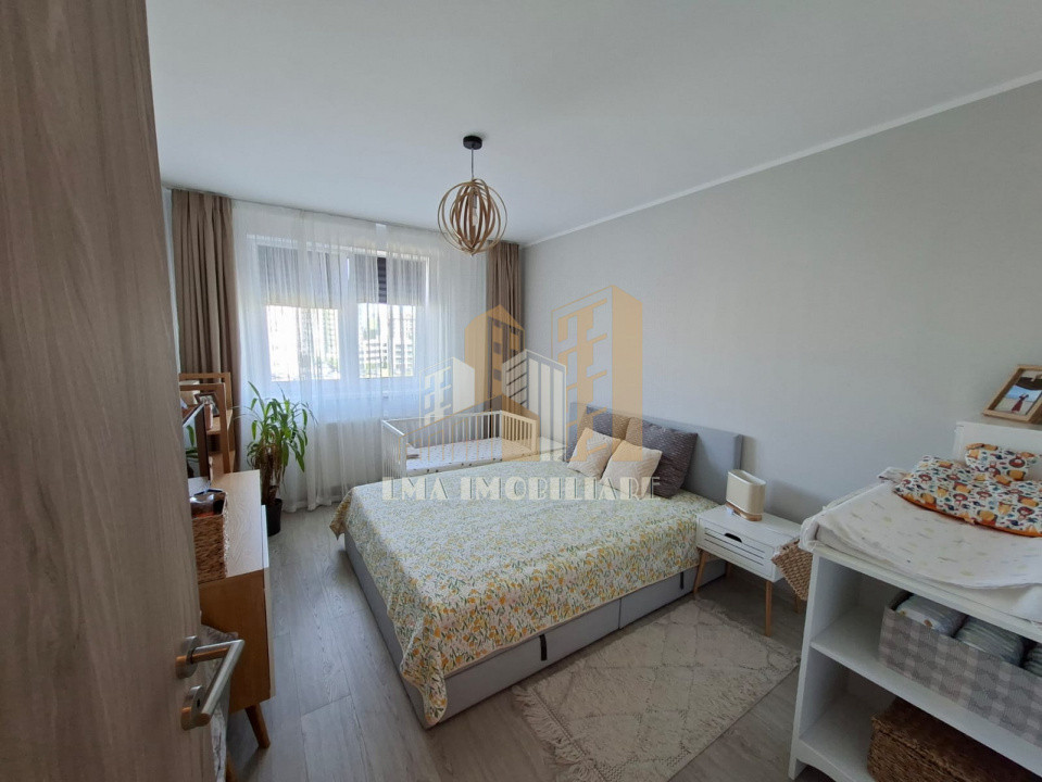 Apartament 2 camere 2 bai decomandat Complex Grandis Tractoru Brasov