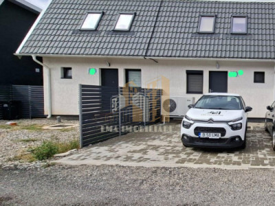 Casa Duplex cartier Izvor- Valea cu Flori Tarlungeni Brasov