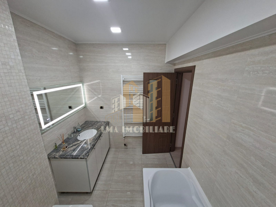 Apartament 3 camere Isaran Tractoru Brasov