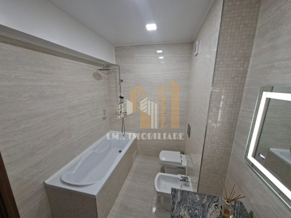 Apartament 3 camere Isaran Tractoru Brasov