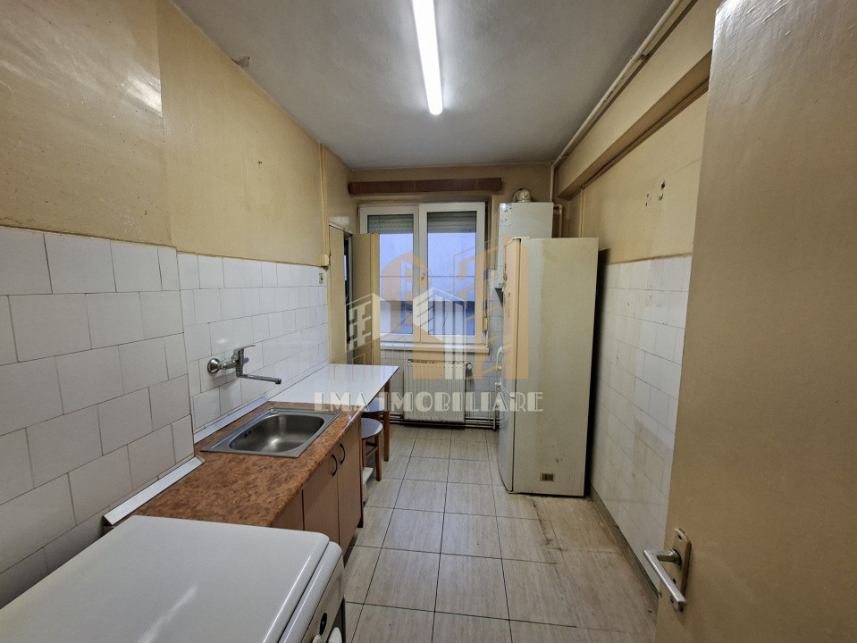 Apartament 2 camere ultracentral in zona Patria Brasov
