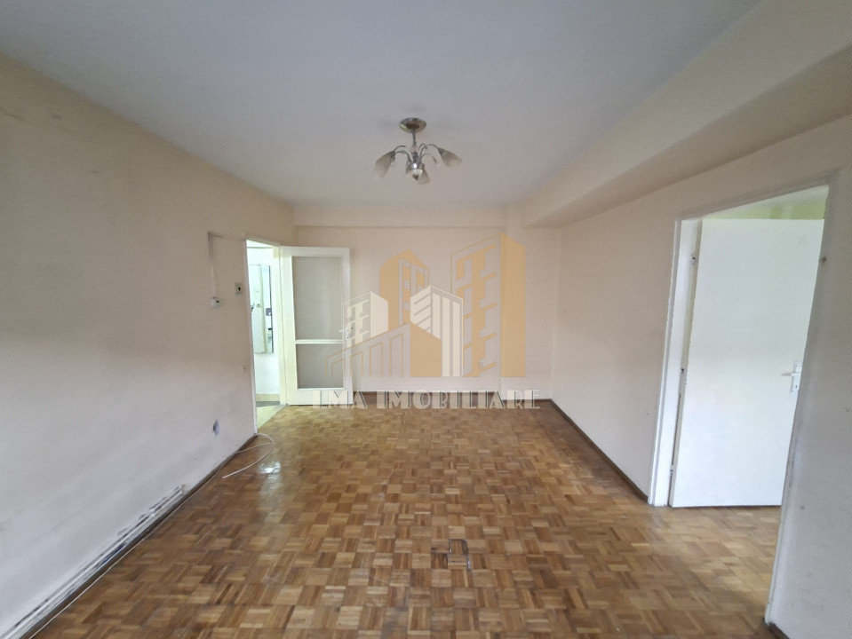 Apartament 2 camere ultracentral in zona Patria Brasov