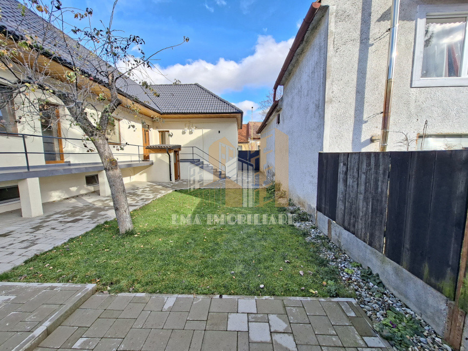 Casa individuala 3 camere   central Brasov 