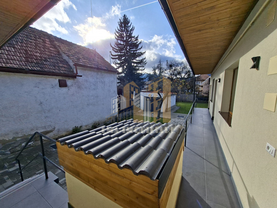 Casa individuala 3 camere   central Brasov 