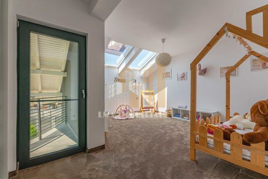 Casa individuala Sanpetru Brasov Independenta energetic