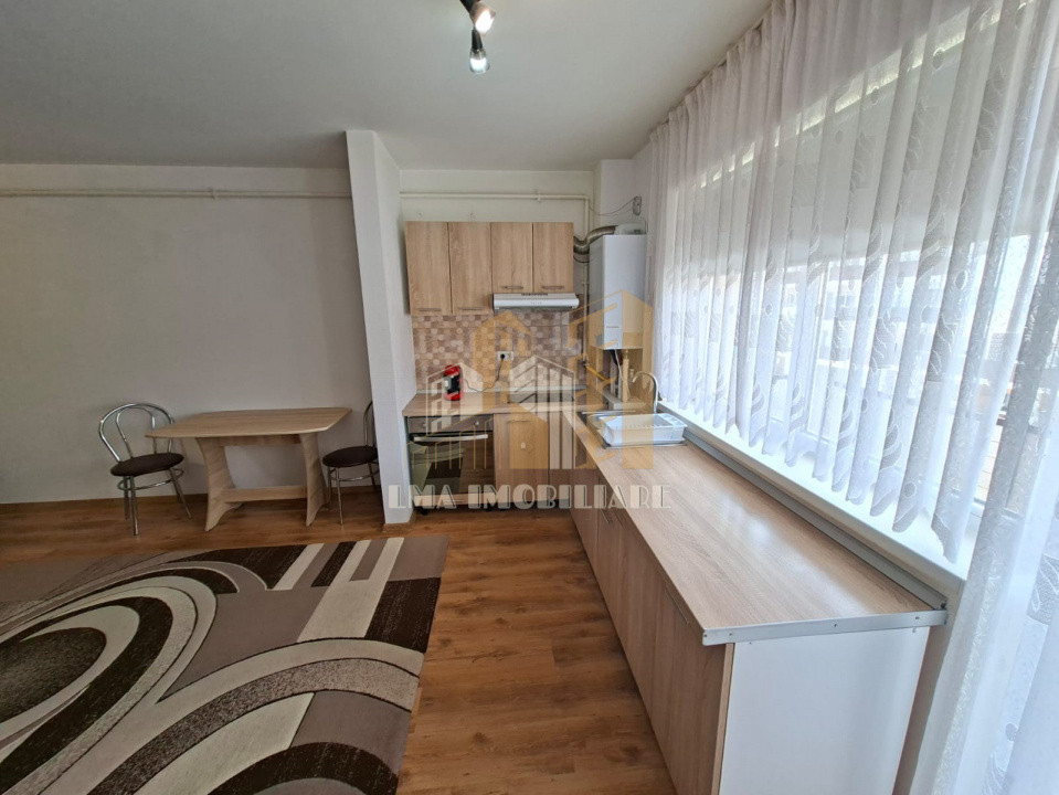 Garsoniera mobilata utilata Subcetate City Sanpetru Brasov