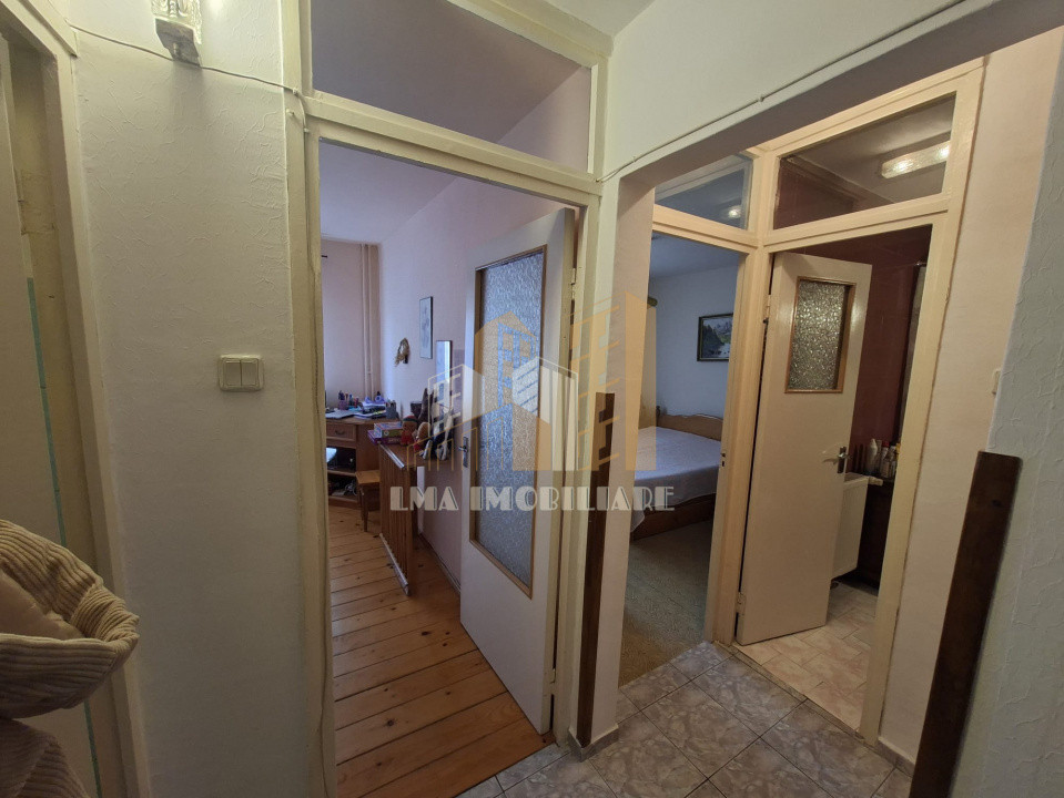 Apartament 3 camere Strada Gloriei Tractoru Brasov