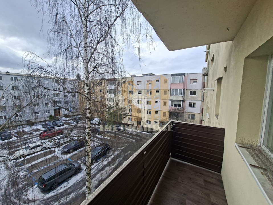 Apartament 3 camere Strada Gloriei Tractoru Brasov