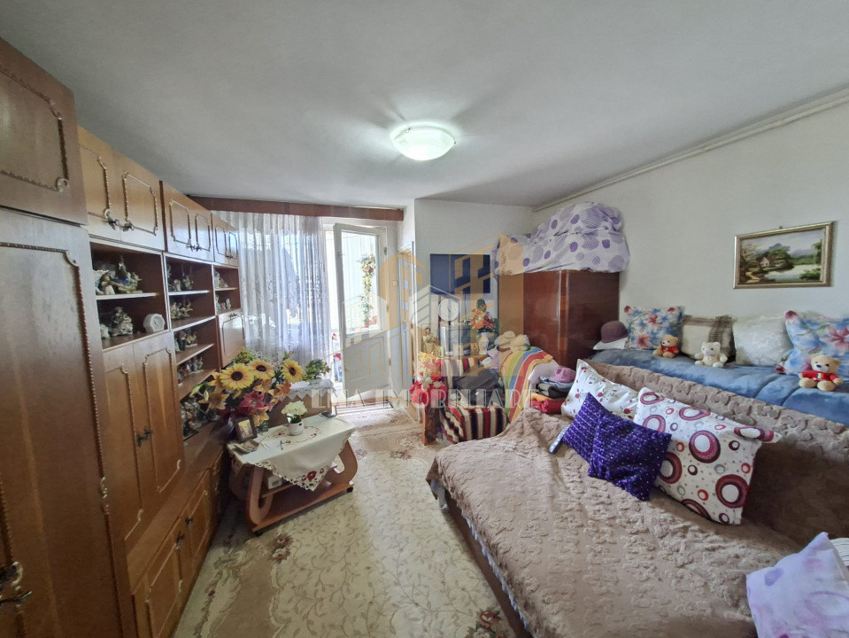 Garsoniera Tractorul Brasov 13 Decembrie 