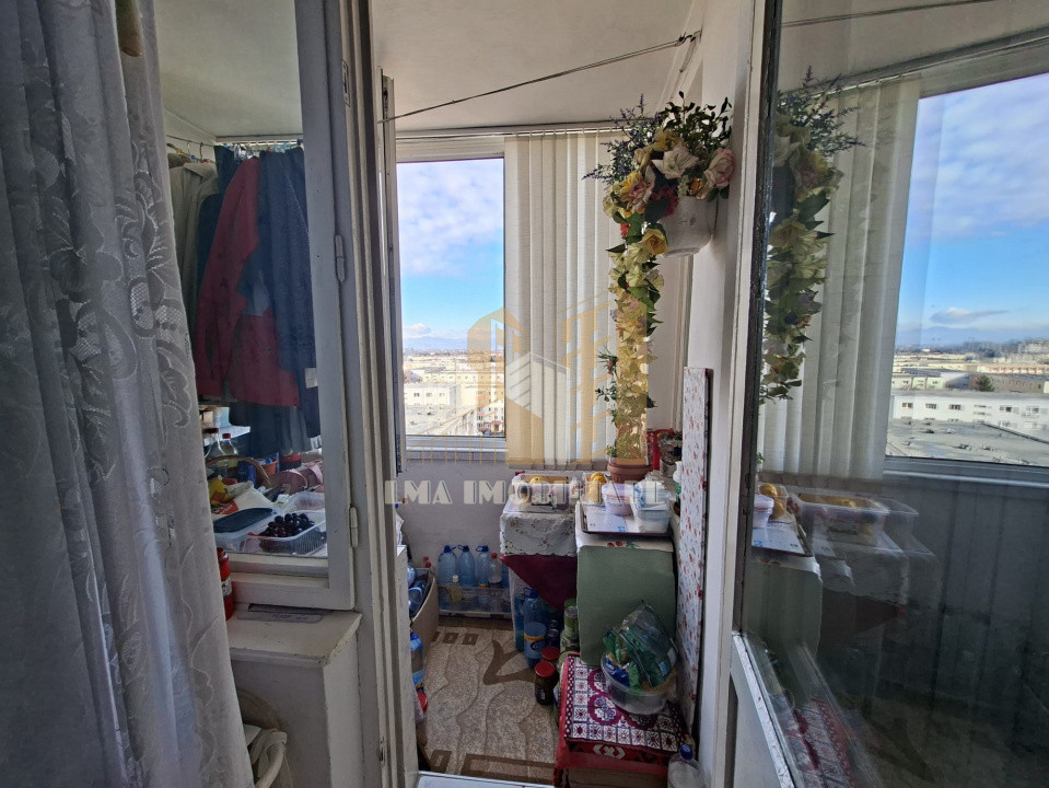 Garsoniera Tractorul Brasov 13 Decembrie 