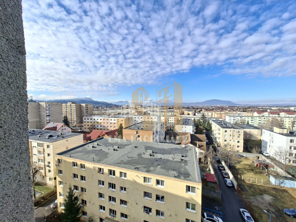 Garsoniera Tractorul Brasov 13 Decembrie 