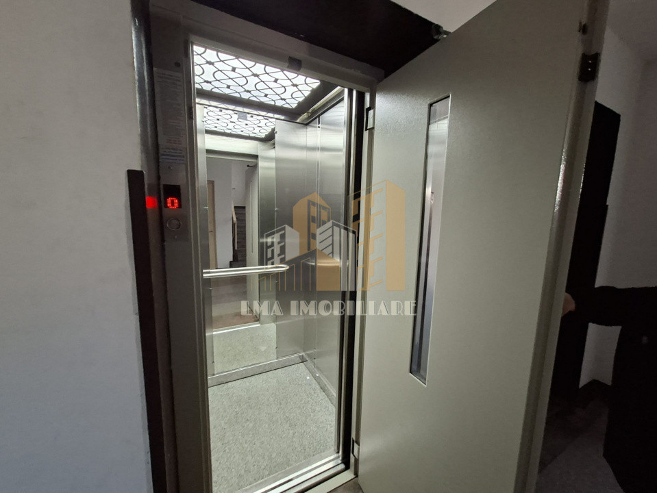 Garsoniera Tractorul Brasov 13 Decembrie 