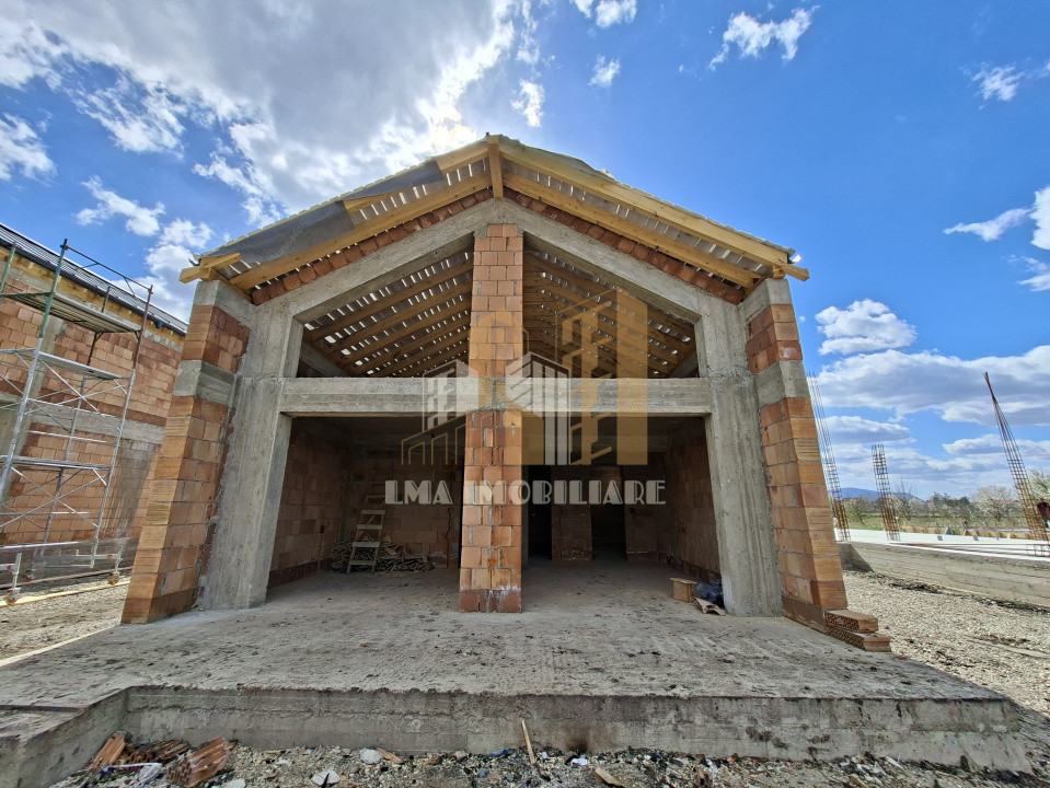 Casa individuala dispusa pe parter Sanpetru Brasov zona Lempes