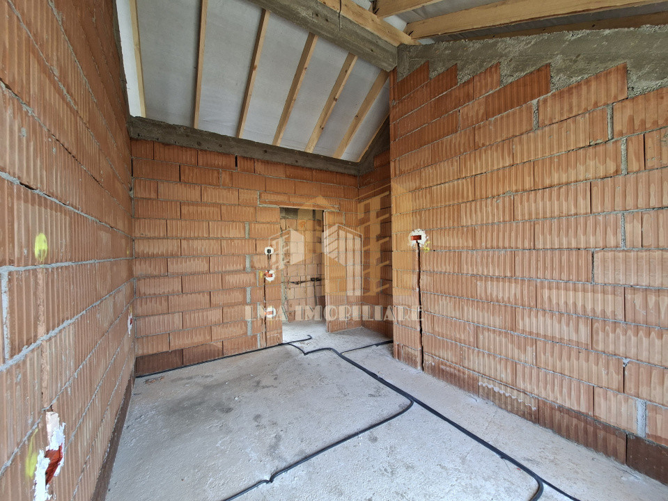 Casa individuala parter plus etaj Sanpetru Brasov zona Lempes