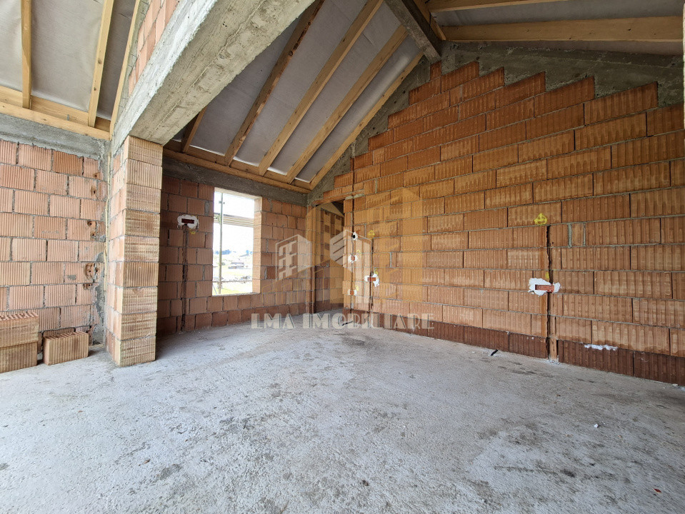 Casa individuala parter plus etaj Sanpetru Brasov zona Lempes