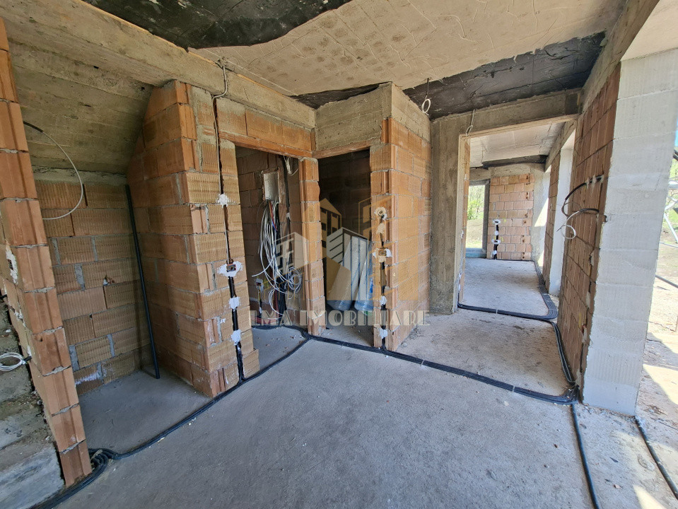 Casa individuala parter plus etaj Sanpetru Brasov zona Lempes