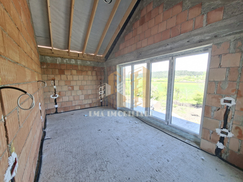Casa individuala parter plus etaj Sanpetru Brasov zona Lempes
