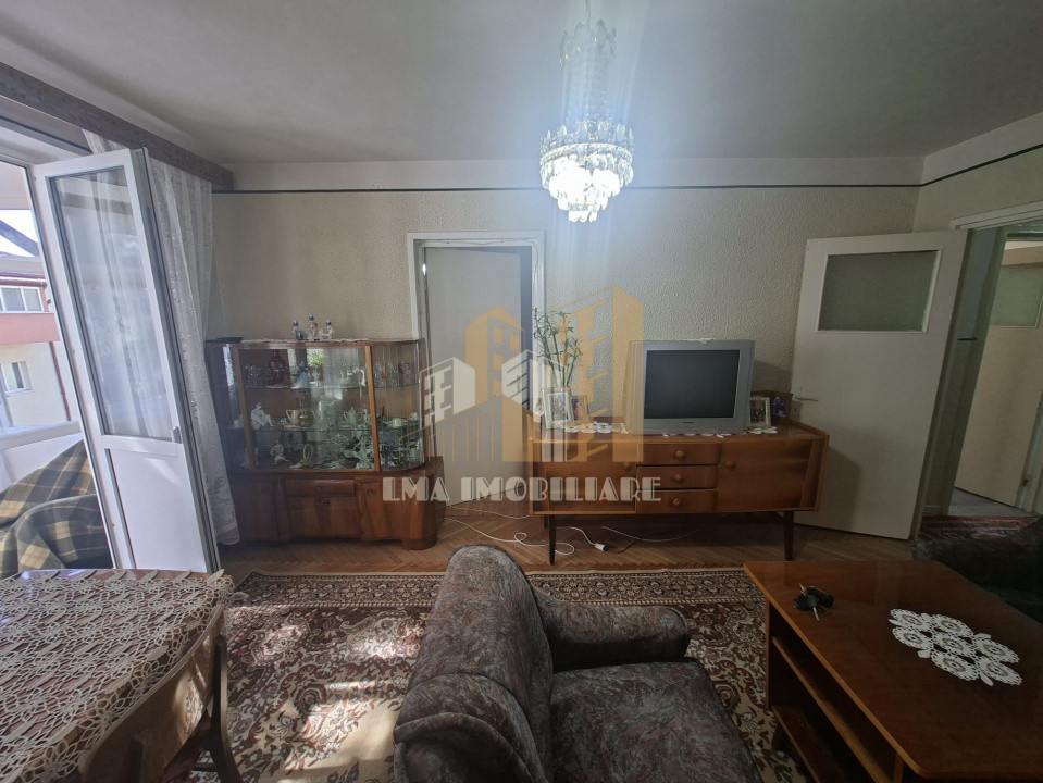 Apartament 2 camere circular Busteni Cezar Petrescu