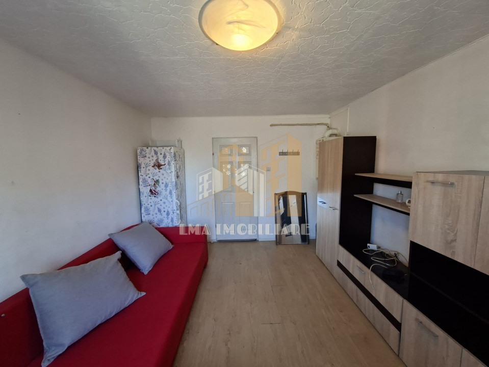 Camera de camin Tractorul Brasov strada General Mociulschi