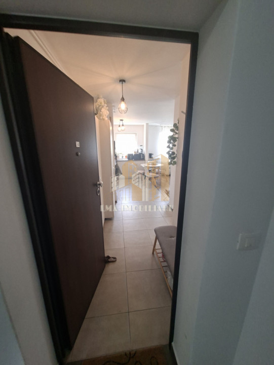 Apartament doua camere zona Tractorul Complex Top City Brasov