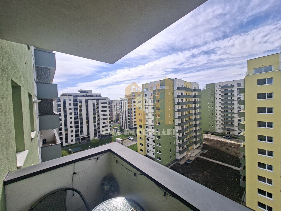 Apartament doua camere zona Tractorul Complex Top City Brasov