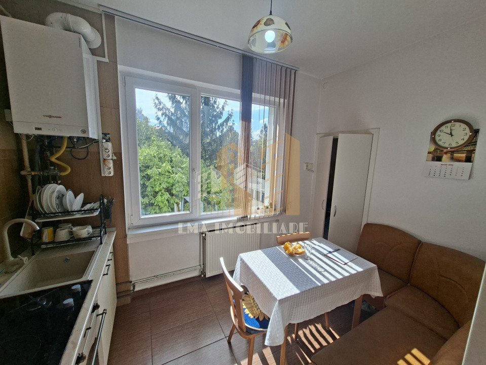 Apartament 2 camere decomandat 9 Mai Brasov  Centrul Civic