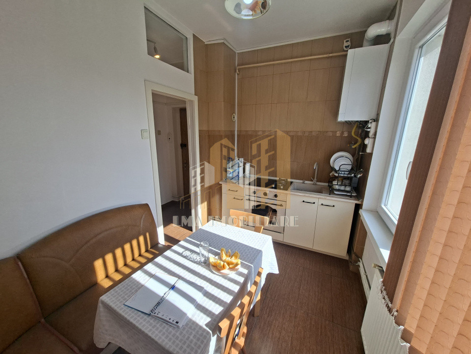 Apartament 2 camere decomandat 9 Mai Brasov  Centrul Civic