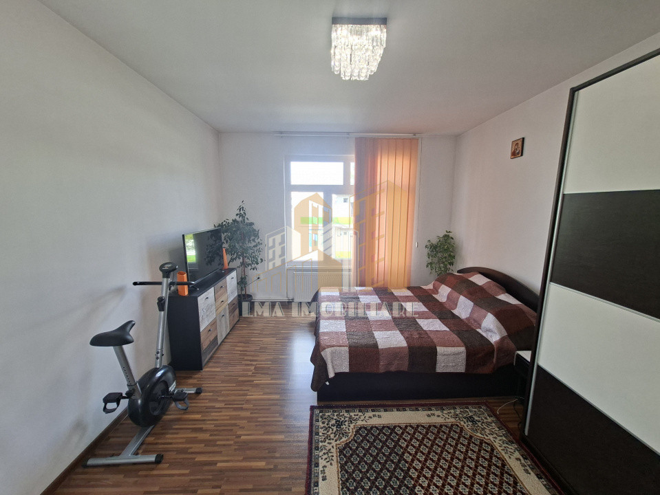 Apartament 2 camere decomandat 9 Mai Brasov  Centrul Civic