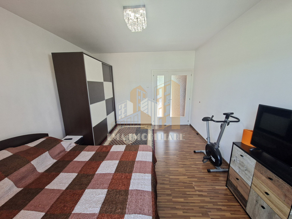 Apartament 2 camere decomandat 9 Mai Brasov  Centrul Civic