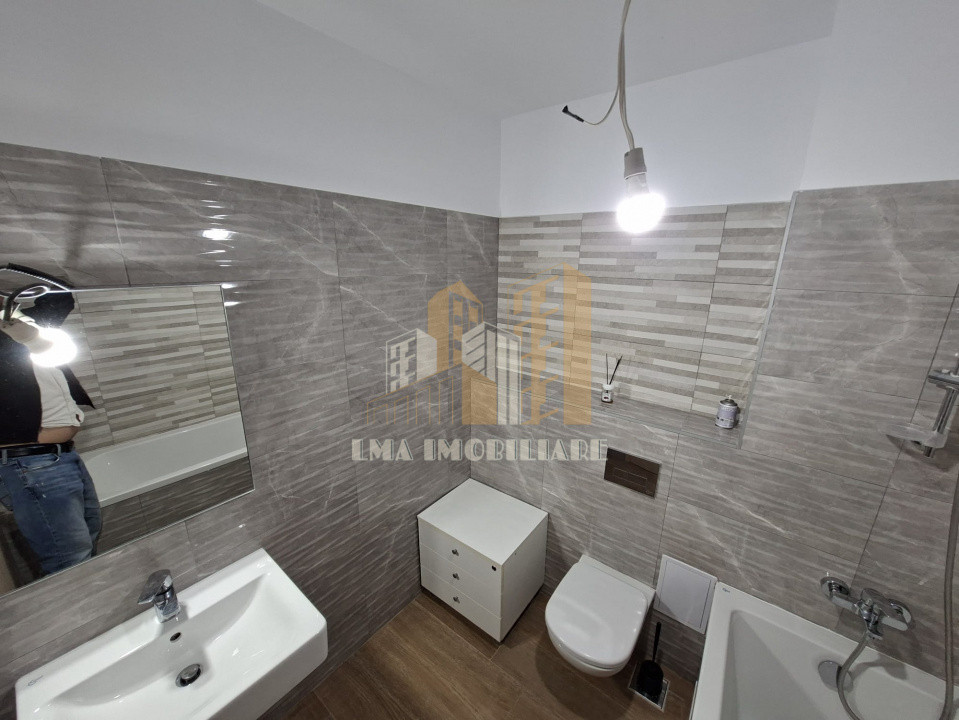 Apartament 2 camere decomandat Casa Nobel Tractorul Brasov