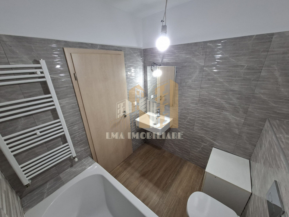 Apartament 2 camere decomandat Casa Nobel Tractorul Brasov
