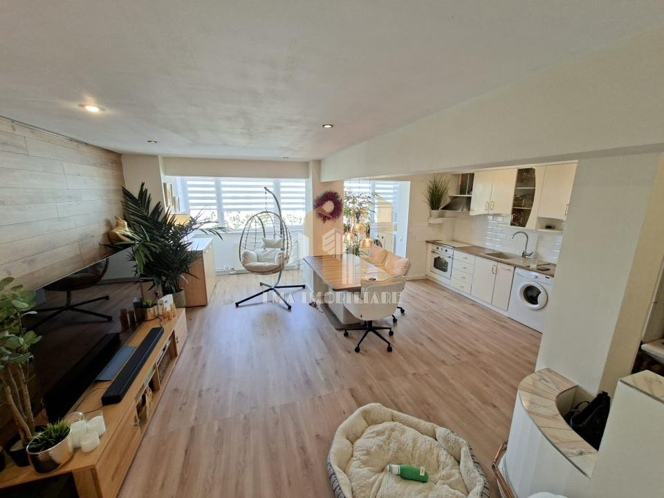 Apartament 2 camere openspace Bulevardul Grivitei Brasov
