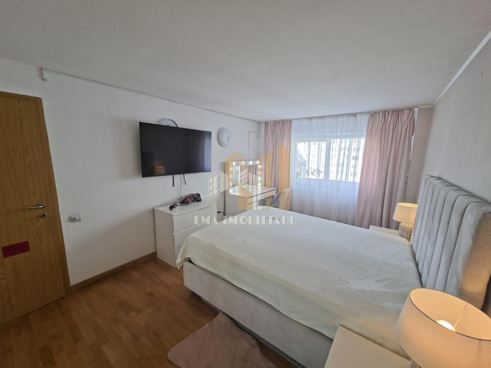 Apartament 2 camere openspace Bulevardul Grivitei Brasov