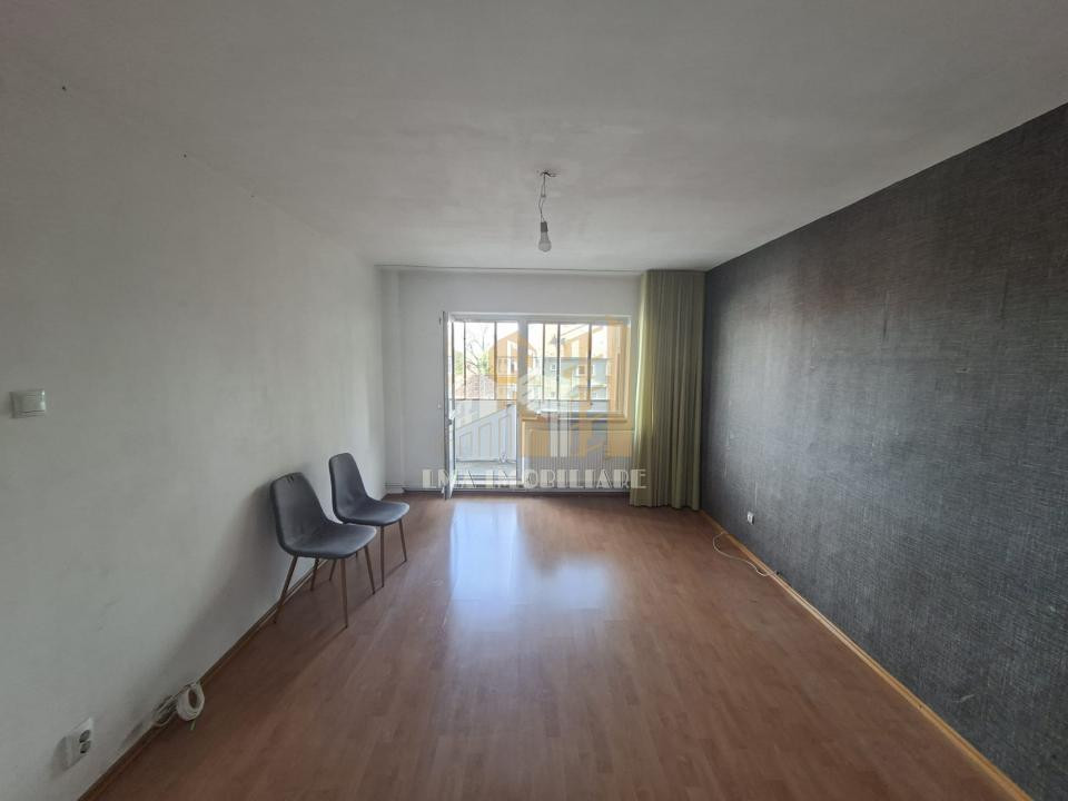 Apartament 2 camere decomandat Faget Brasov