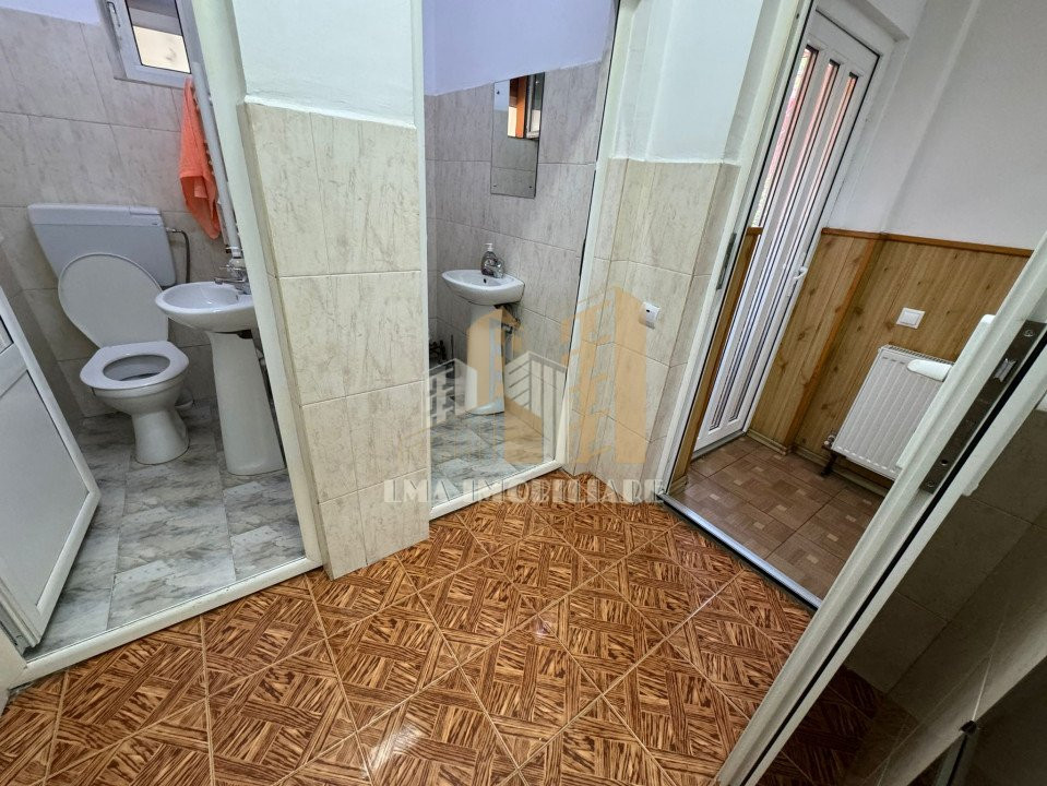 Pensiune Busteni zona Camil Petrescu