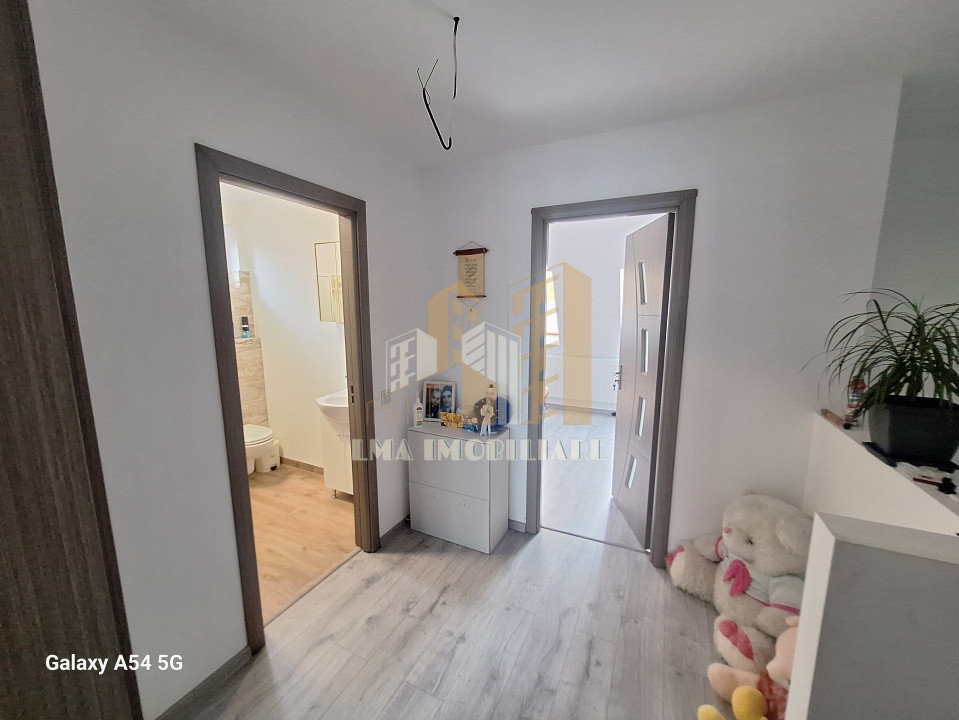 Casa Duplex 4 camere Tarlungeni Izvor  -Brasov